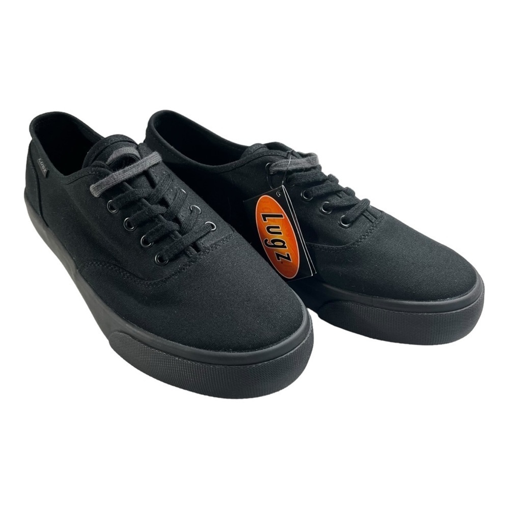 Women’s Lear Slip Resistant Sneaker NWT Size 10
